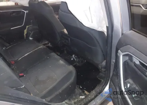 2023 Toyota Rav4 Le z USA, uszkodzony, nr VIN 2T3G1RFVXPC330819